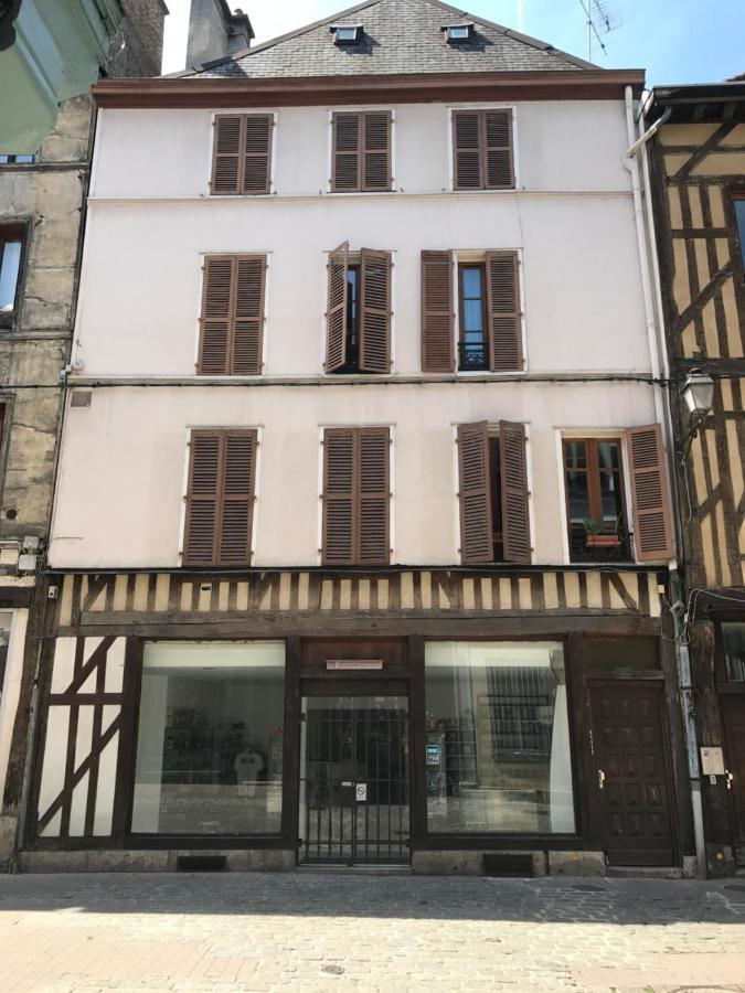 Une Nuit Comme Un Chevalier! Coeur Historique - Hypercentre. Troyes Exterior foto